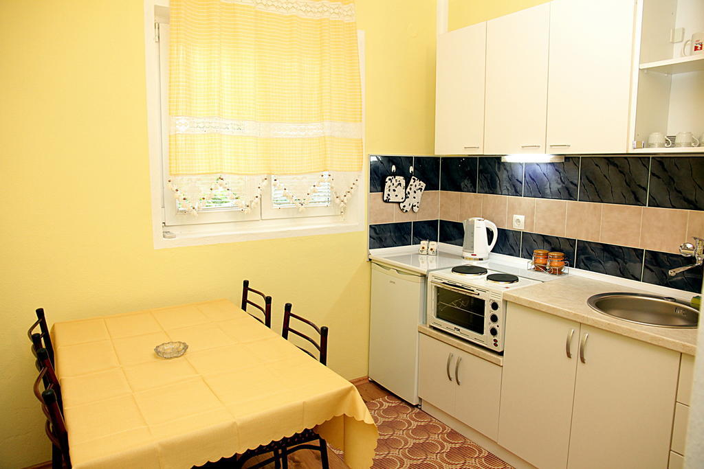 Apartmani Jovanovic Petrovac Rom bilde