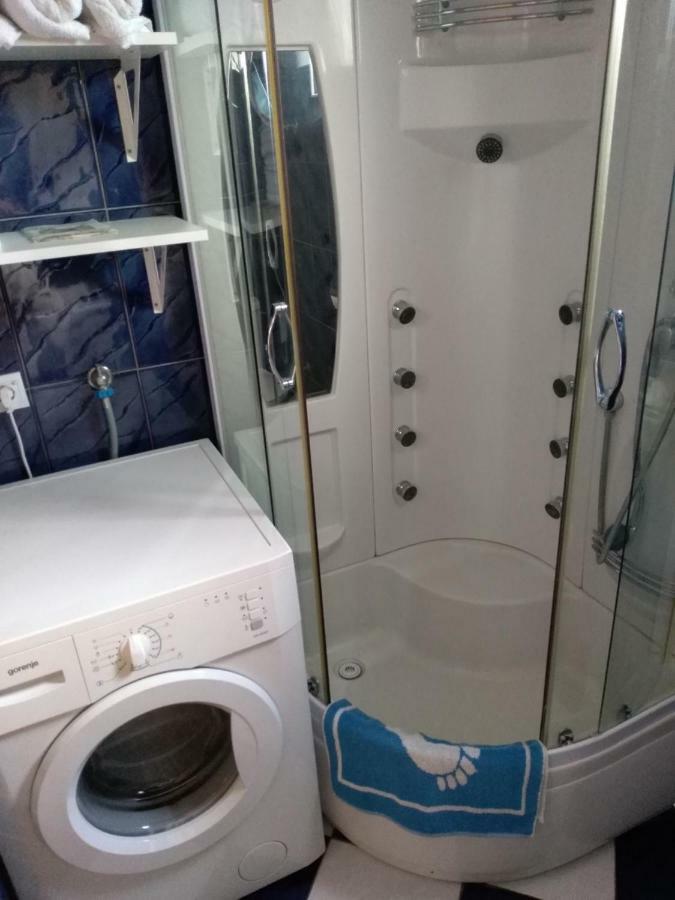 Apartmani Jovanovic Petrovac Eksteriør bilde